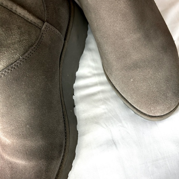 UGG Boots. Narrowed toe, 1.5 inch heel, grey and less ugly than most UGGs! - Picture 4 of 8